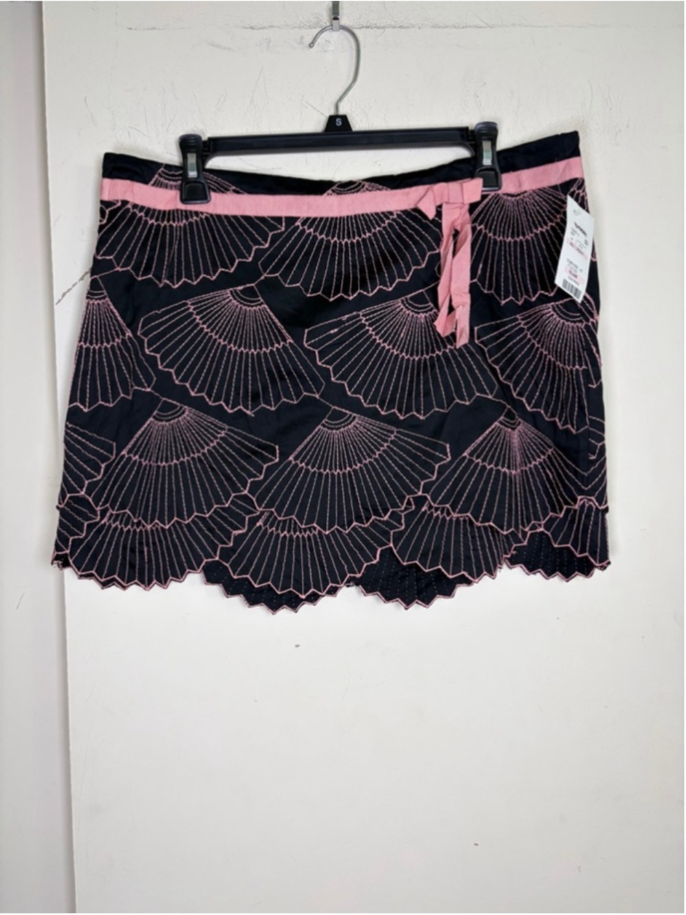 iCe Black Pink Fan Embroidered Scalloped Mini Skirt Y2K Boho Coquette Small - Picture 1 of 6